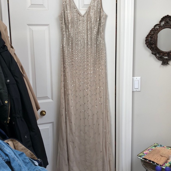 Adian Mattox gown size 10 (never worn) - Picture 2 of 4